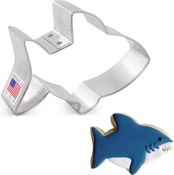 Ann Clark Cute Baby Shark Cookie Cutter, 3 3/4"